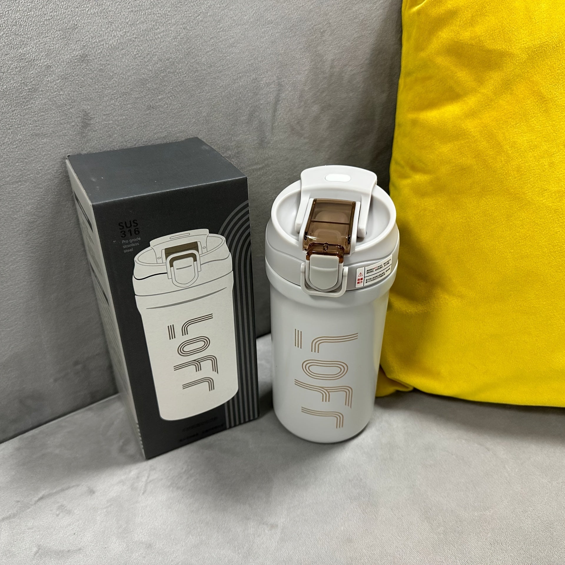 Stainless Steel Travel Water Cup - Heat & Cold Preservation, Large Capacity, New 2023 | Suitable for Ice & Hot Drinks