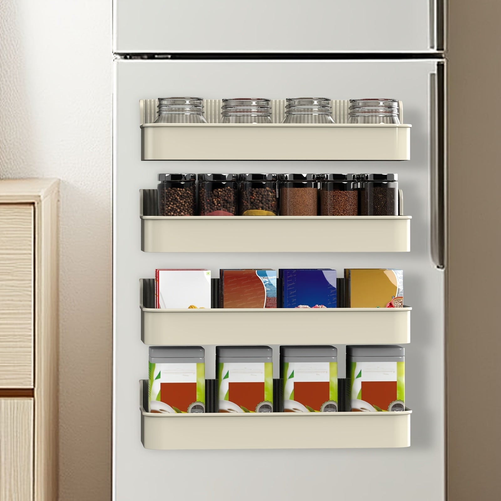 Set of 4 Magnetic Spice Holders for The Fridge, Organizer for Spices, Storage Solution for Refrigerators, Adjustable Magnetic Shelf for Fridge, Kitchen Seasoning Organizer Tools, Ideal for Organizing And Storing in The Kitchen, Utility Racks